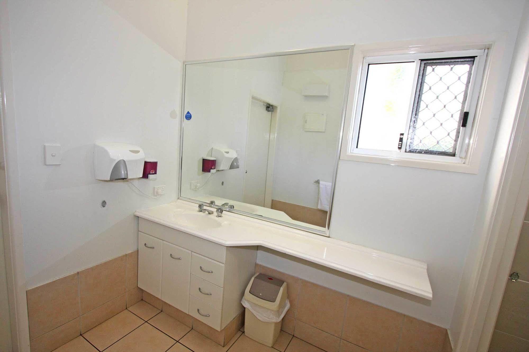Kirra Beach Tourist Park Coolangatta Екстер'єр фото